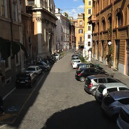 شقة La Casetta Al Colosseo *